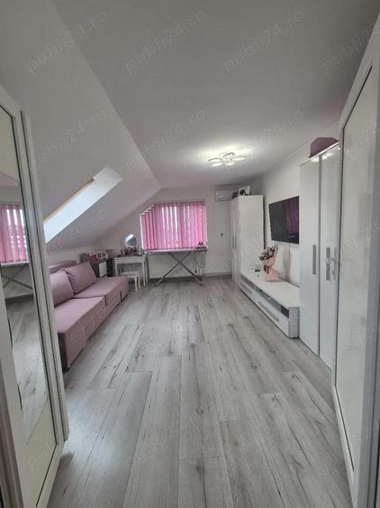 Vand Apartament cu 2 camere - 1