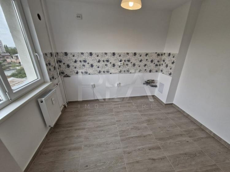 Apartament cu 2 camere la 14 minute de mers pe jos de metroul Dristor 1 - 11
