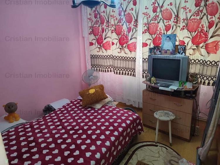 57mp Apartament 2 cam SPATIOS conf 1 decomandat Obor - 3