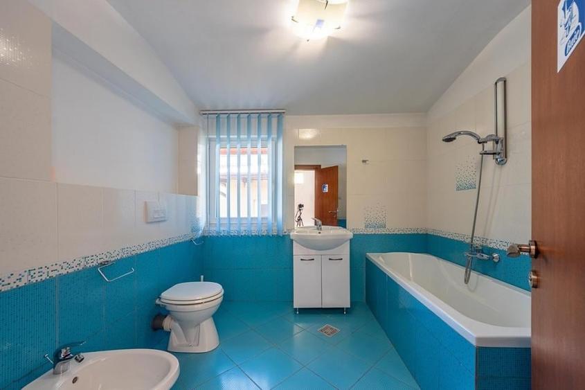 Calea Mosilor, Traian, vila moderna 4 camere - 4