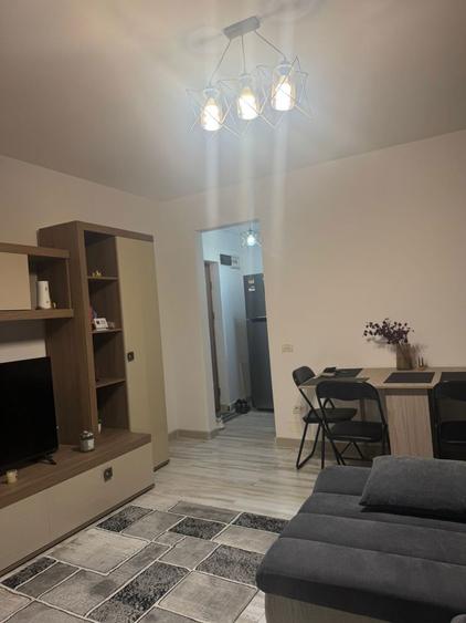 Vand apartament 2 camere complet mobilat - 2