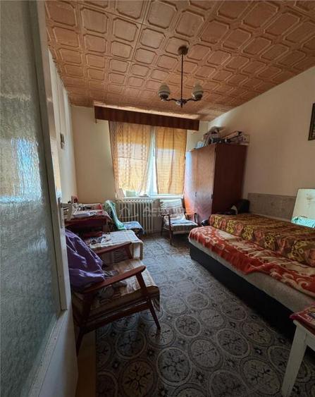 4 camere - 2 bai - Etaj 3 din 3 - 10