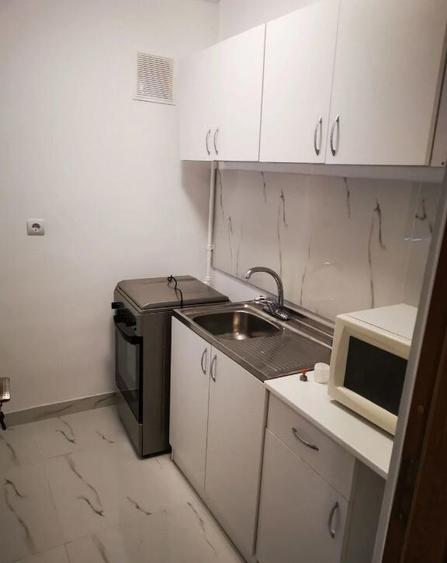 1 camera in zona Ultracentrala - 6