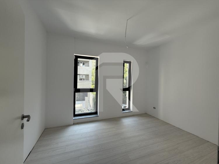 4 camere bloc nou, Zona Nerva Traian, Metrou Timpuri Noi - 5