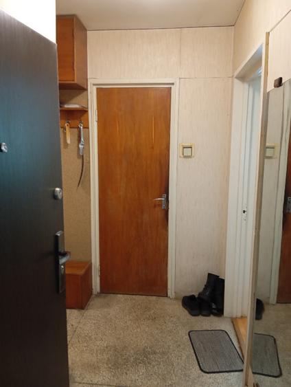 Direct proprietar Apartament 2 camere decomandate, bd. Al.. Obregia, et. 2/9 - 3