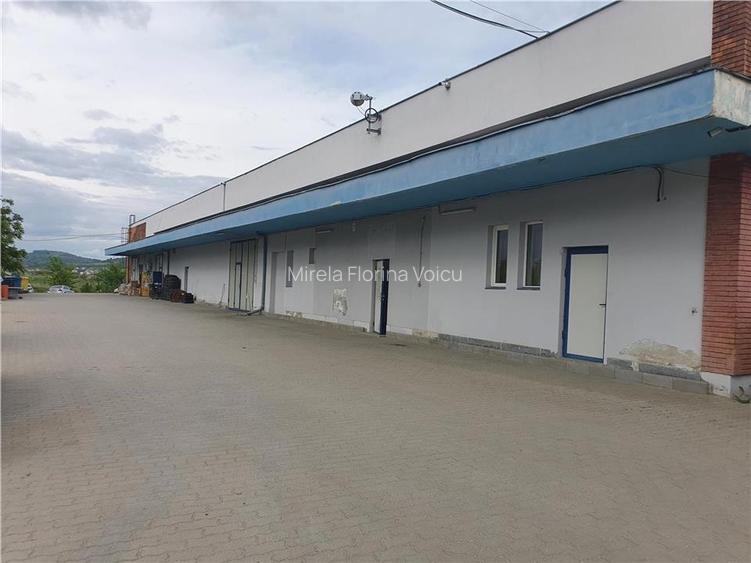 Hală (405 mp)cu birouri,acces tir si parcare proprie  Zona Stefan cel Mare