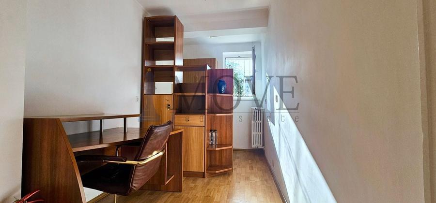 BIROUL tău de la PARTER în Piața Victoriei - 8