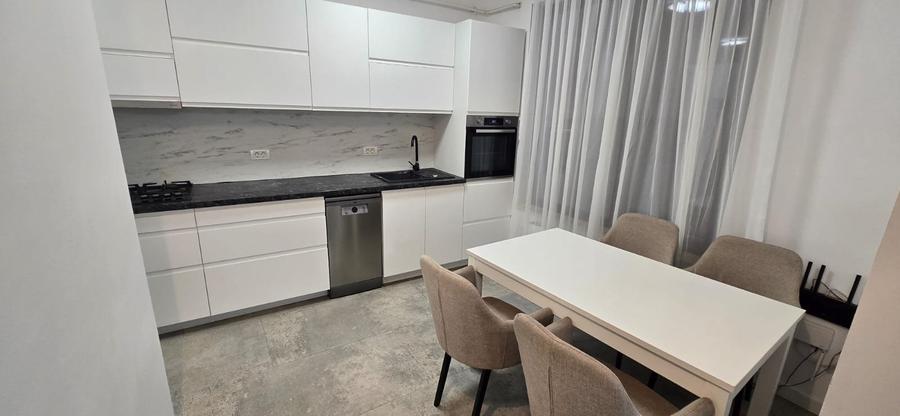 Exclusivitate, Mamaia Sat-Lidl, P+2, 4 camere, parcare, termen lung - 2