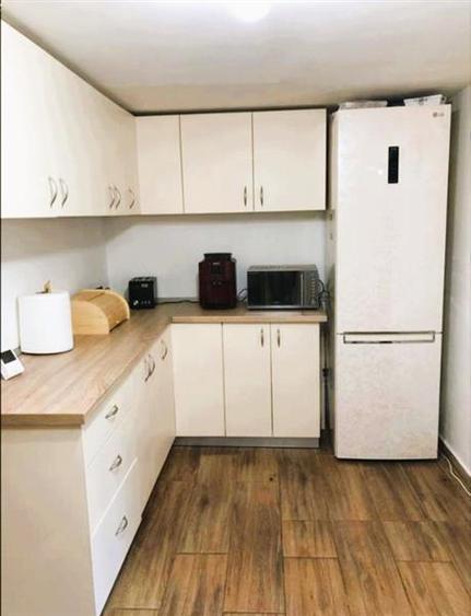 2 Case renovate, gata de mutat. Zona Vulcan - 8