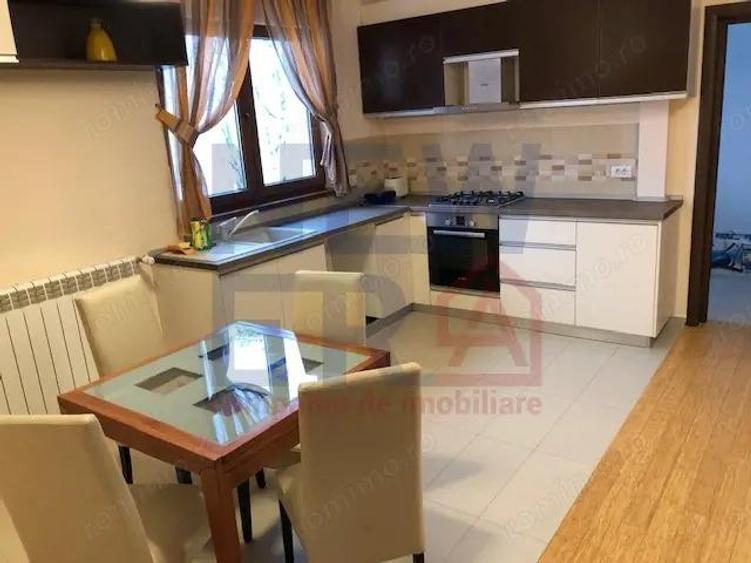 Apartament 4 camere Polona - calm urban langa Romana - 9