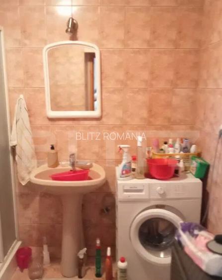 Casa de vanzare, 3 camere, 92 mp, zona Baritiu