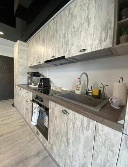 MAMAIA NORD | VEDERE LATERALA LA MARE | 2 CAMERE MOBILAT | PARCARE PRIVATA - 5