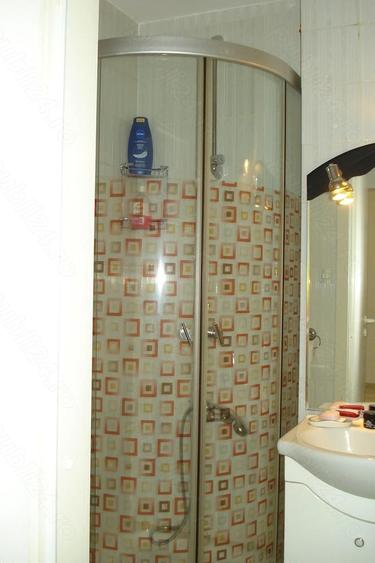 De vanzare apartament 4 camere, zona Lipovei - 14