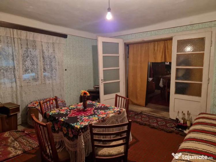 Casa veche cu teren generos sat Mogo?e?ti, com. Satu - 5