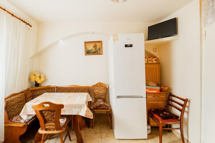 OPORTUNITATE: 3 camere + 2 bai, DECOMANDAT, Girocului – langa Spitalul Judetean. - 5