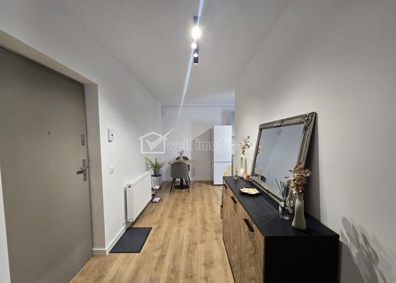 Apartament 2 camere, etaj intermediar, parcare, zona centrala Floresti - 1