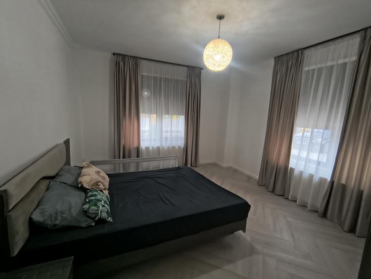 Mamaia Central-apartament 3 camere termen lung parcare - 10