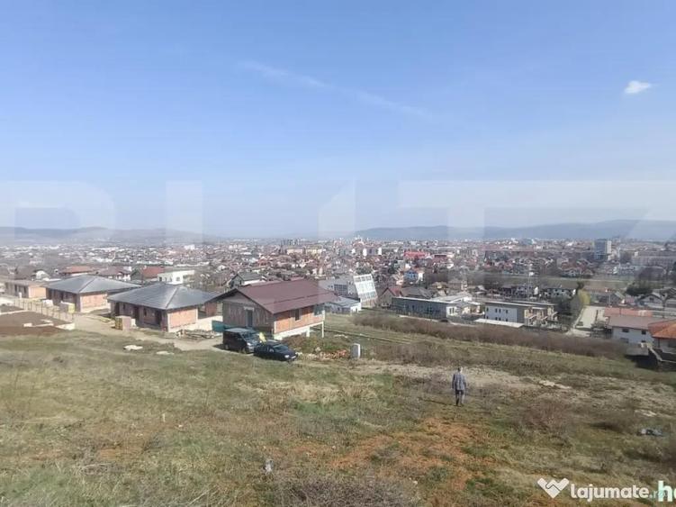 Teren intravilan 932 mp | Toate utilita?ile | Zona Zen Gy - 1