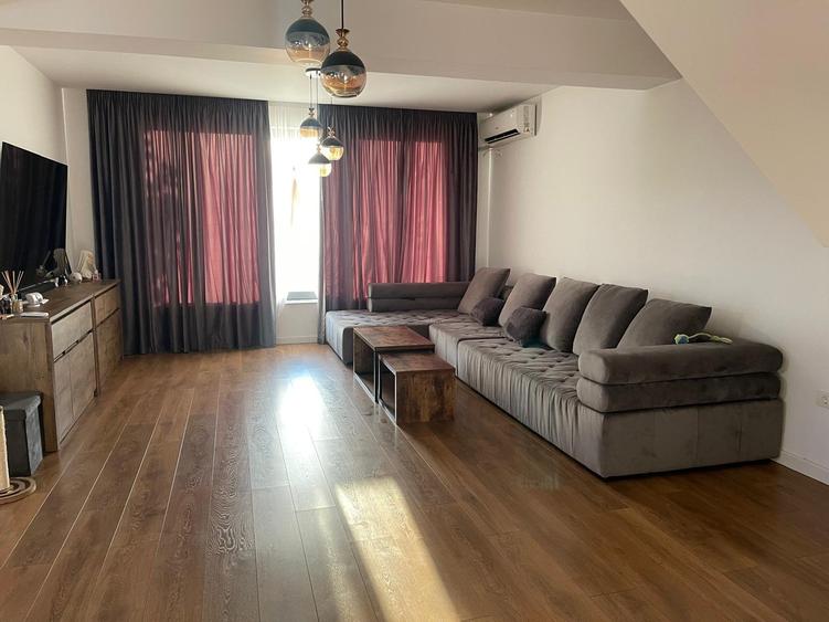 Particular , fara TVA - Berceni - Miorita , 247.000 euro - 240 mp utili - 31