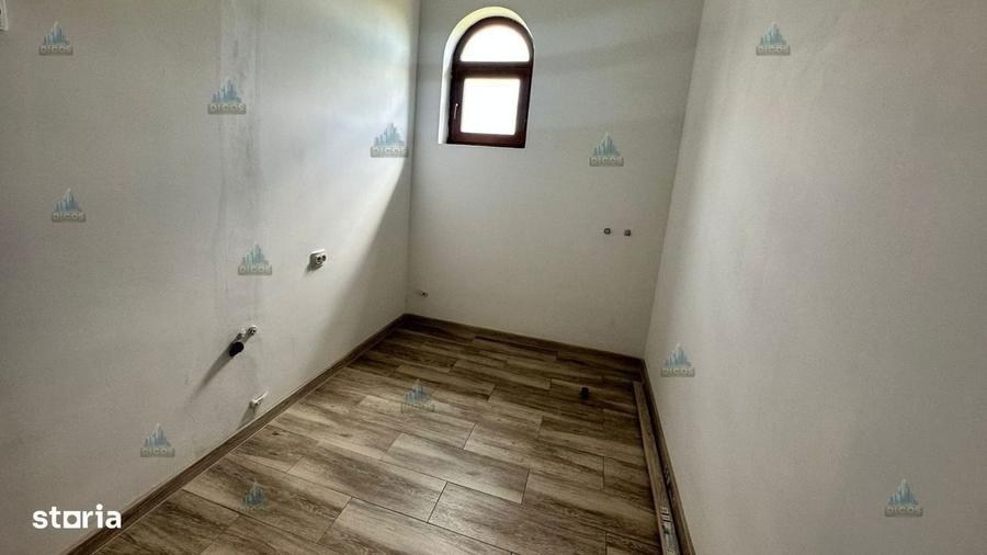 Vila de vanzare 1500 mp teren - 19