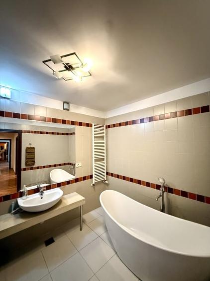 De vanzare |Apartament spatios 3 camere| Gradina| Herastrau| Nordului| 2 parcari - 15