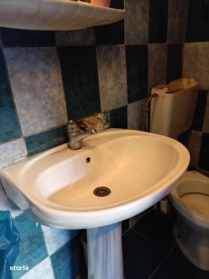 Inchiriez garsoniera la curte sau la zi pentru muncitori - 3