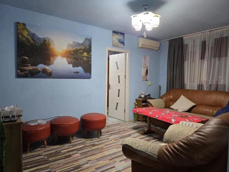 Apartament 3 camere, 52.86 mp, zona Sud - 10