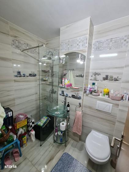 Vand apartament 5 camere Micalaca Str Abrud,2b.Decomandat,Spatios100mp - 8