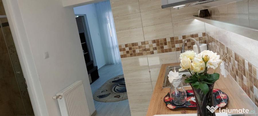 Simeria Inchiriez apartament 2 camere la casa et. 1 periferie - 5