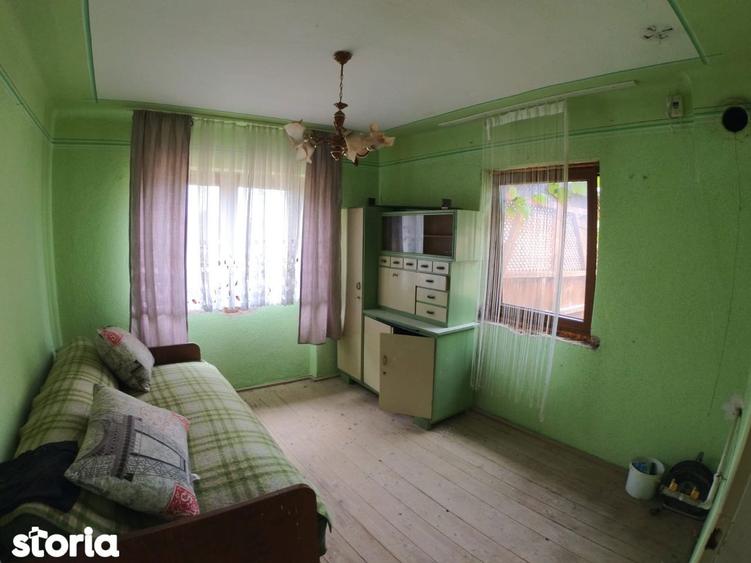 Casa cu teren generos de vanzare in orasul Miercurea Sibiului - 4