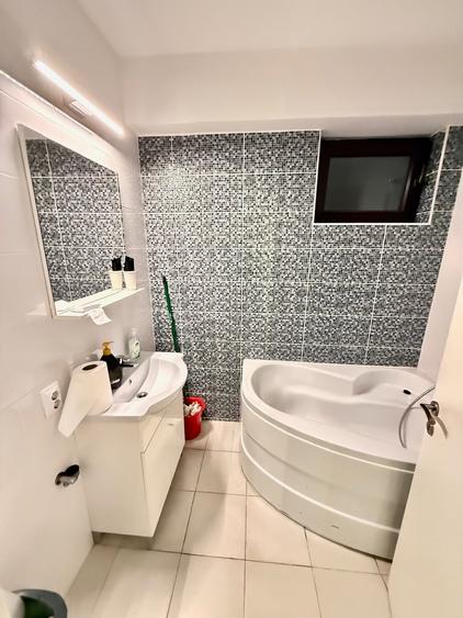 Unirii - Casa Poporului / Birou 2 camere/ Parcare subterană - Bloc 2012 - 9