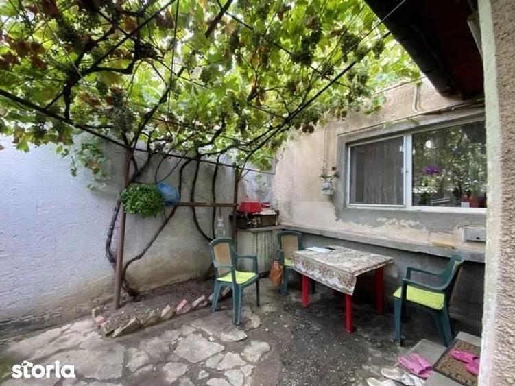 Casă cu 3 camere în Ștefan cel Mare