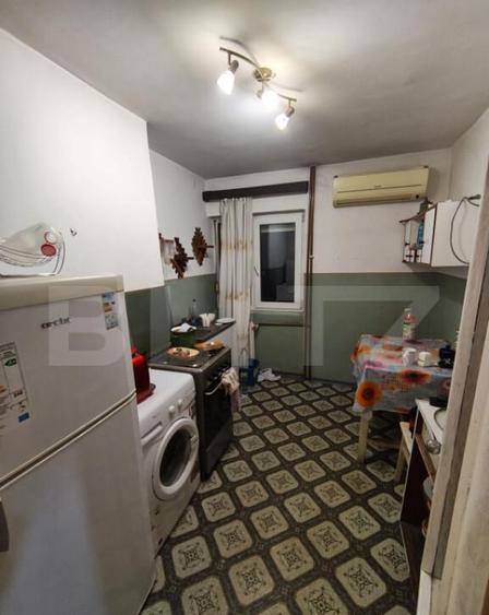 Apartament 3 camere la etajul 1 renovabil in Nufarul - 6