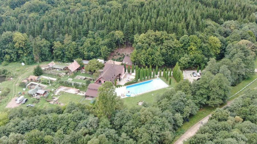 Cabana de inchiriat - 2