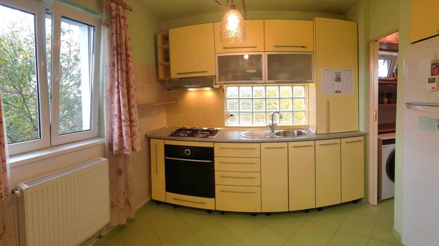 Apartament nou cu 2 camere decomandate, confort sporit, etaj 1, finisat, mobilat si utilat, cu parca - 2