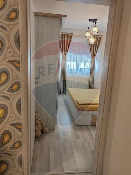 Apartament cu 2 camere de închiriat cu parcare - 7