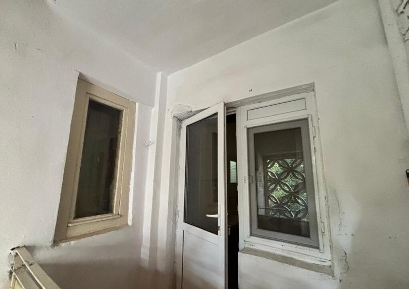 Apartament 3 camere / Decomandat / 70 m2 / Etaj 3 / Proprietar - 14