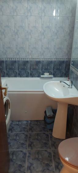 Inchiriez apartament 2 camere - 2