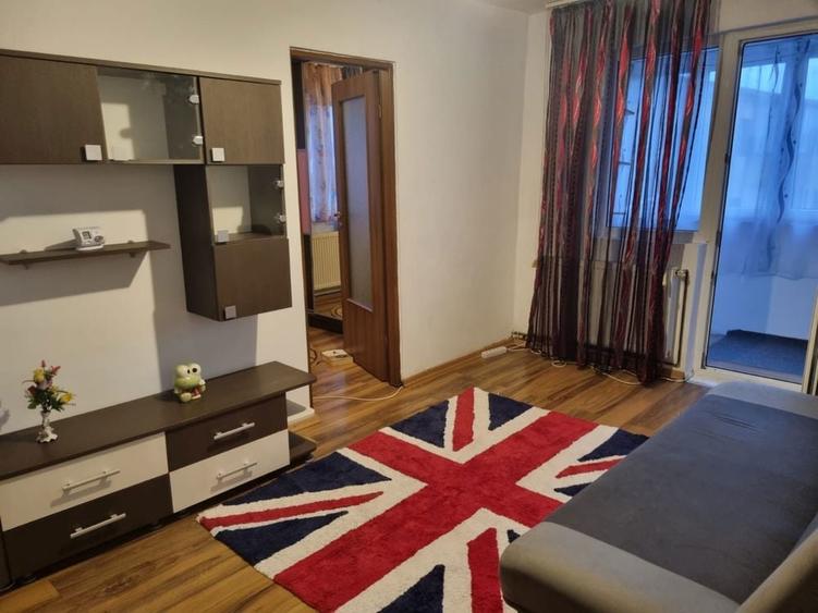Apartament cu 2 camere de inchiriat pe termen lung nu primim cu animale de companie, fumatori 250 + garantia disponibil din 15 iunie - 9