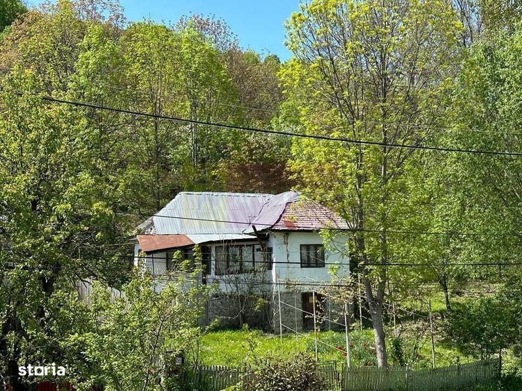 Casa demolabila cu teren de vanzare in Breaza - 8