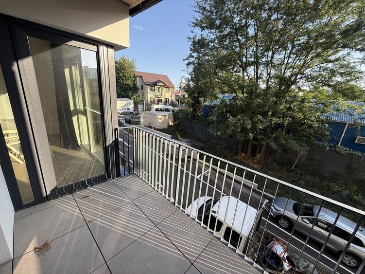 Apartament cu 2 camere decomandat, mobilat în Doamna Ghica