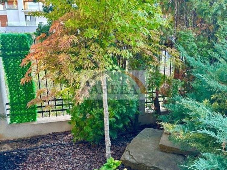 Vila lux de vanzare in cel mai dorit complex din Erou Iancu Nicolae-locatie rara - 46