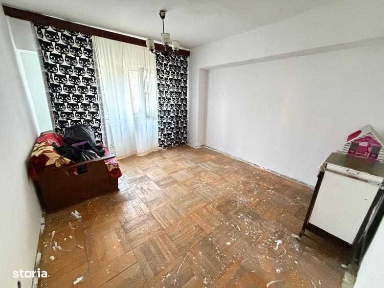 Apartament 3 camere, DECOMANDAT, ETAJ 1, Esplanada Nicolina - 5