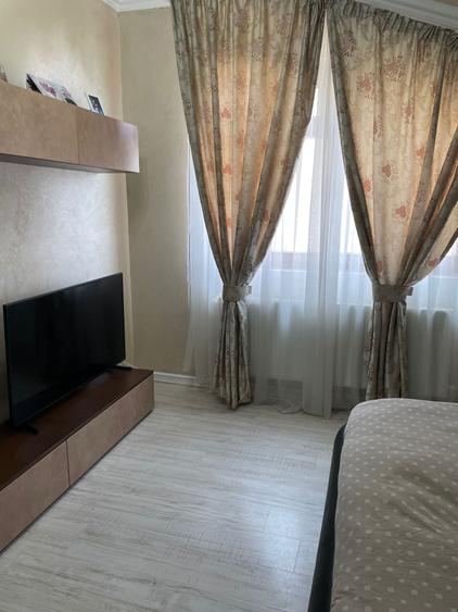 Apartament cu 3 camere în Cug