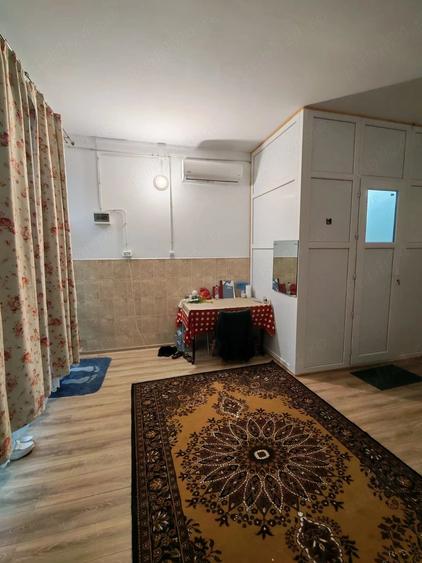 Casă cu 3 camere cu Teren 200 Mp în Siriu