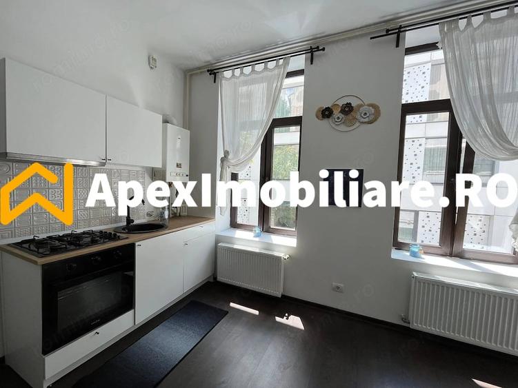 Apartament cu 3 camere semidecomandat, mobilat în Cișmigiu
