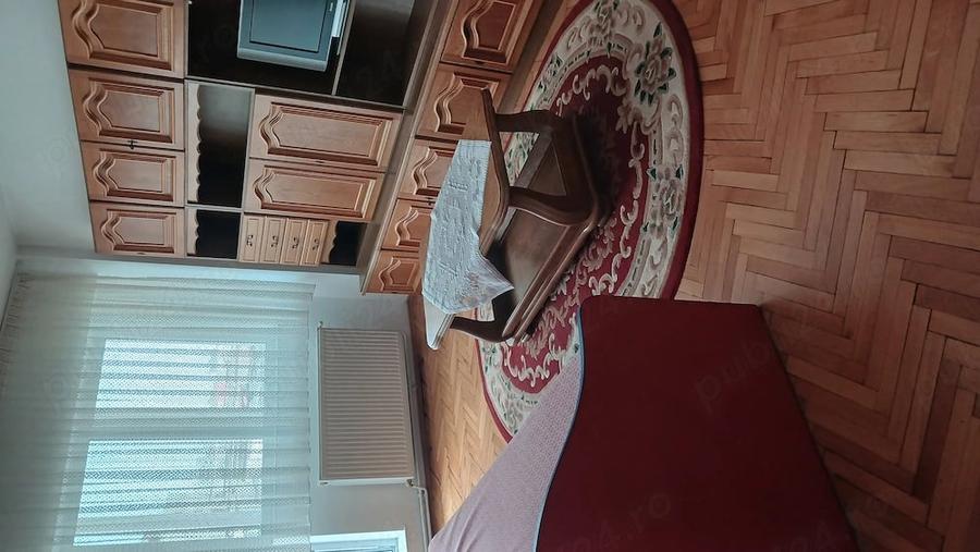 Apartament cu 2 camere decomandat în Traian