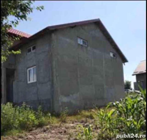 Casă cu 6 camere cu Teren 1300 Mp în Rediu