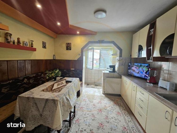 Apartament cu 2 camere decomandat în Micro 17