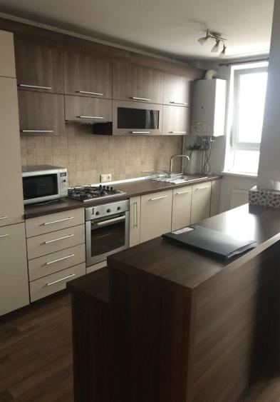 Apartament cu 2 camere decomandat în Terezian